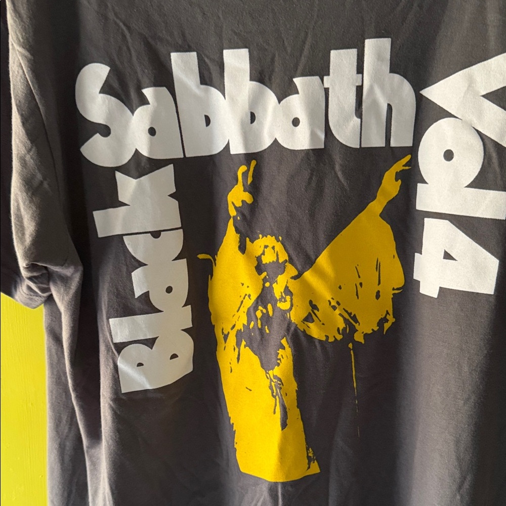Black Sabbath Vol 4 Graphic T-Shirt - Picture 3 of 3